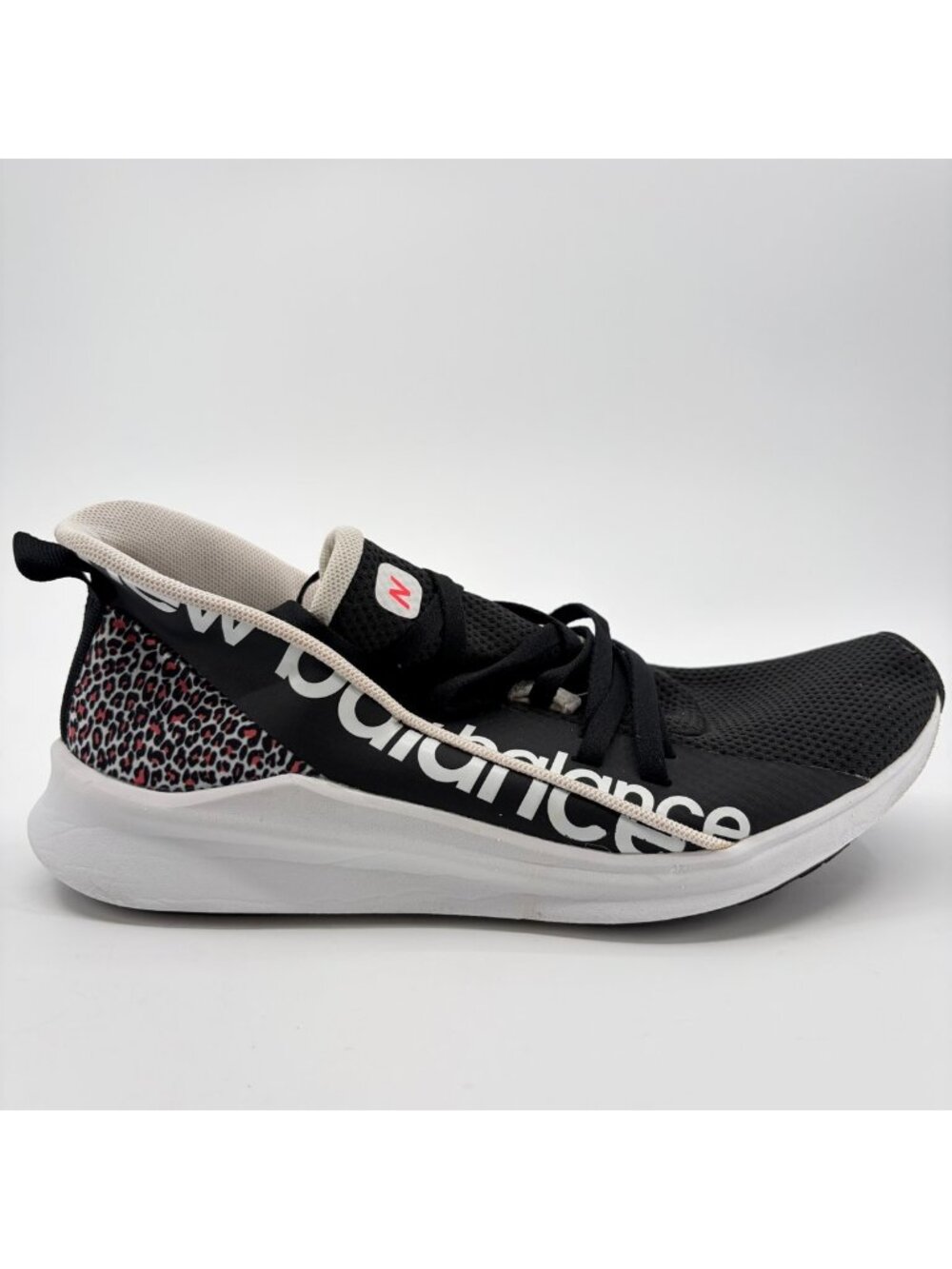 New Balance Powher Run v1 Womens Size 9 Black Athletic Running Shoes Sneakers